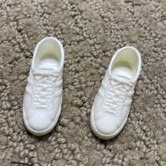 Vintage 1983 Barbie Ken and the allstars Doll Basketball - Picture 4 of 11